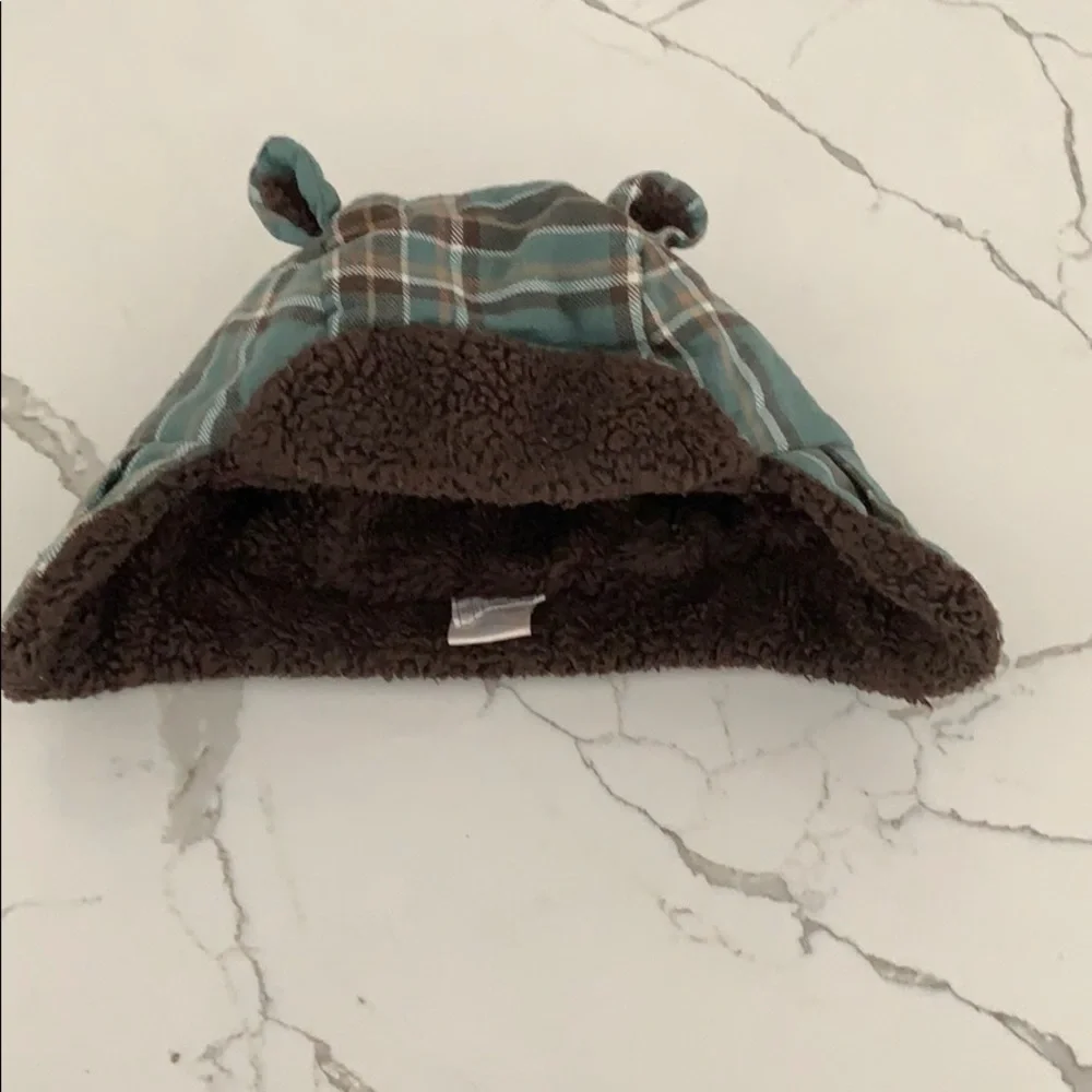 Bundle of 2 trapper hats, 2-3T